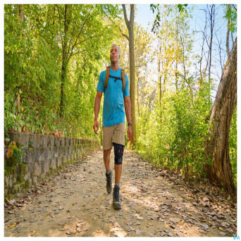 Futuro sport hinged knee    48579