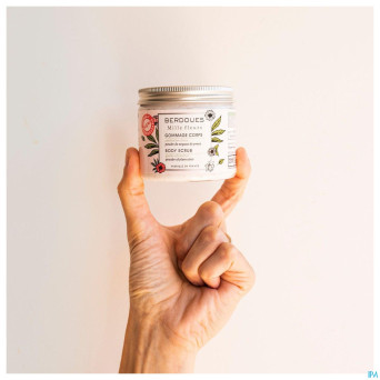 Millefleurs gommage corps 200ml