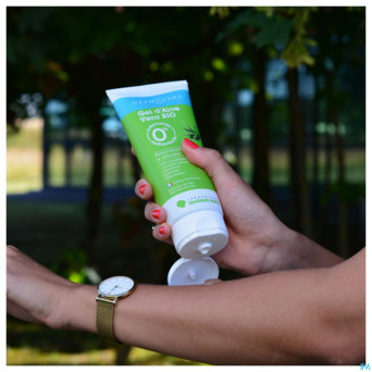 Marque v dermasens gel hydratant aloe vera   200ml