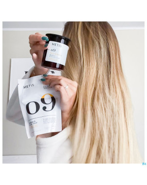 Metis hair&nails 09 curepack v-caps 204