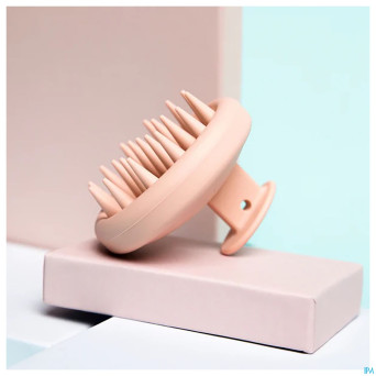 Wondr silicone scalp massager rose