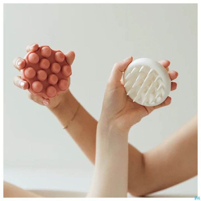 Wondr silicone scalp massager blanc