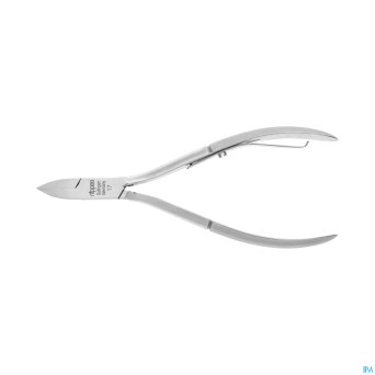 Nippes pince ongles incarnes    17