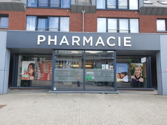 Pharmacie à Péronnes